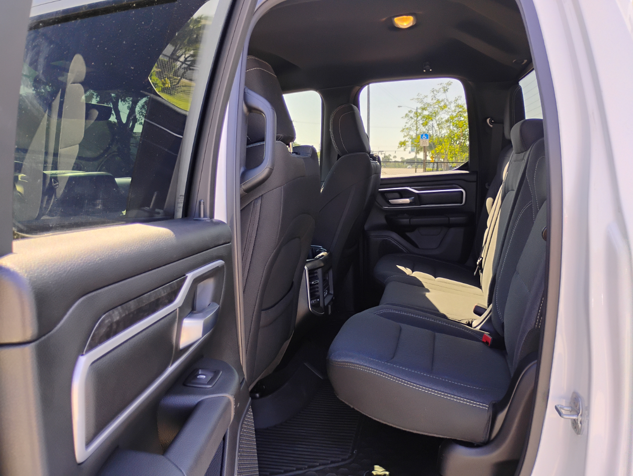 RAM 1500 Big Horn Quad Cab 2WD 2022