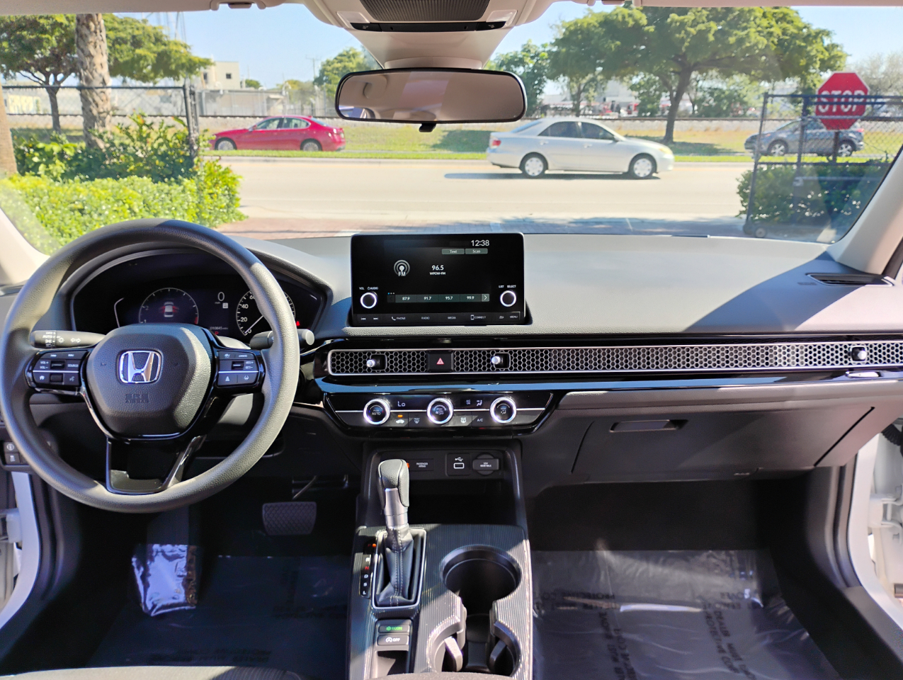 Honda Civic LX Sedan CVT 2024