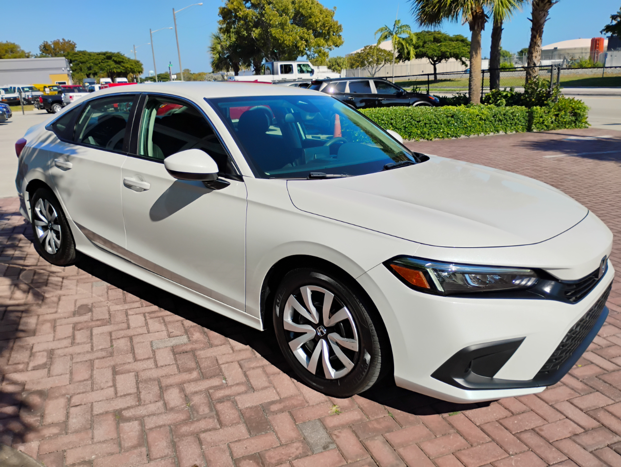 Honda Civic LX Sedan CVT 2024