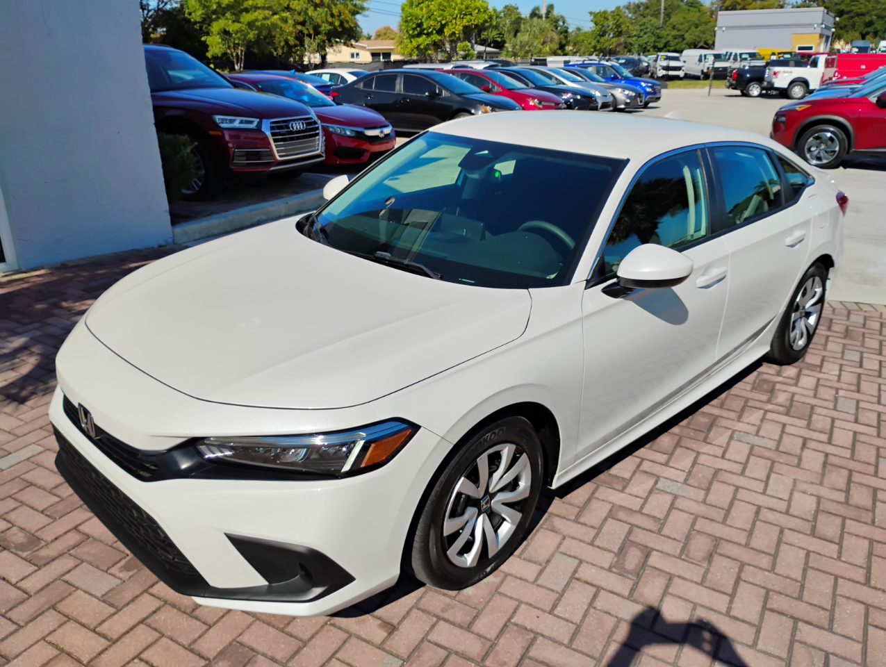 Honda Civic LX Sedan CVT 2024