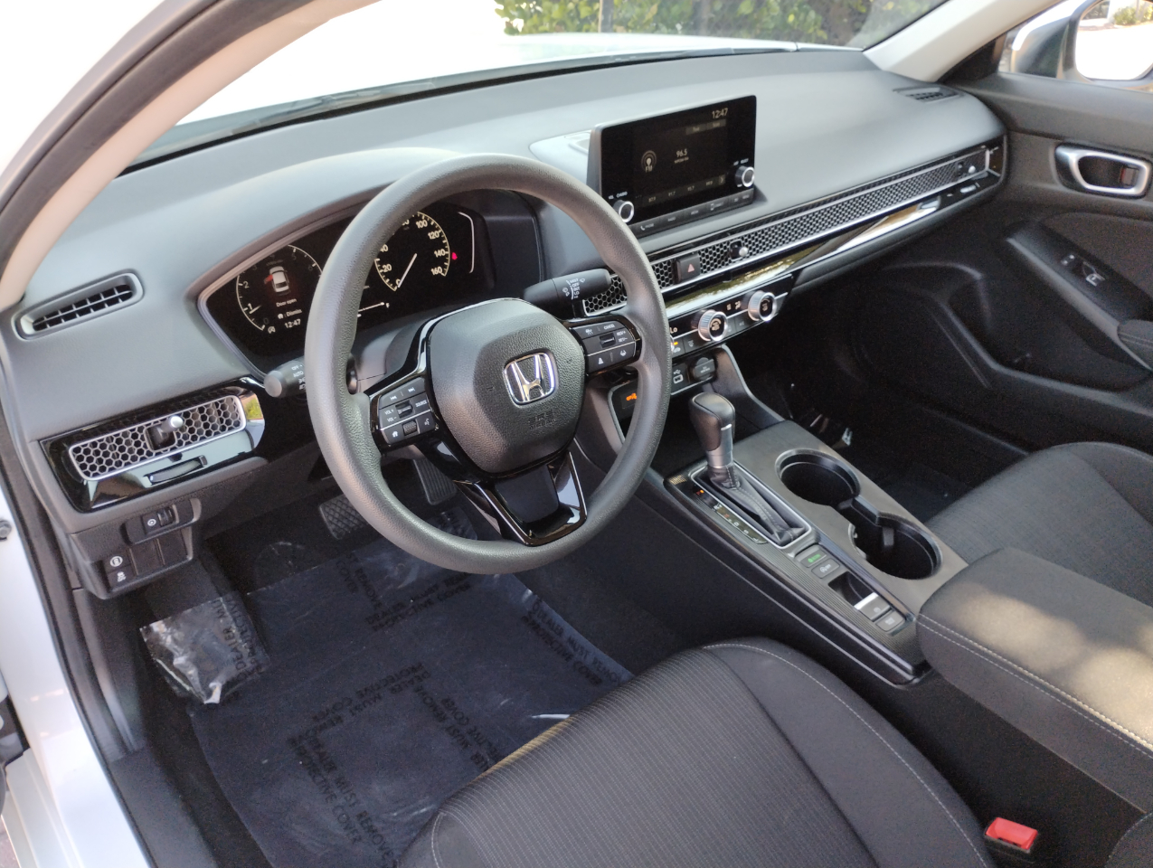 Honda Civic LX Sedan CVT 2024