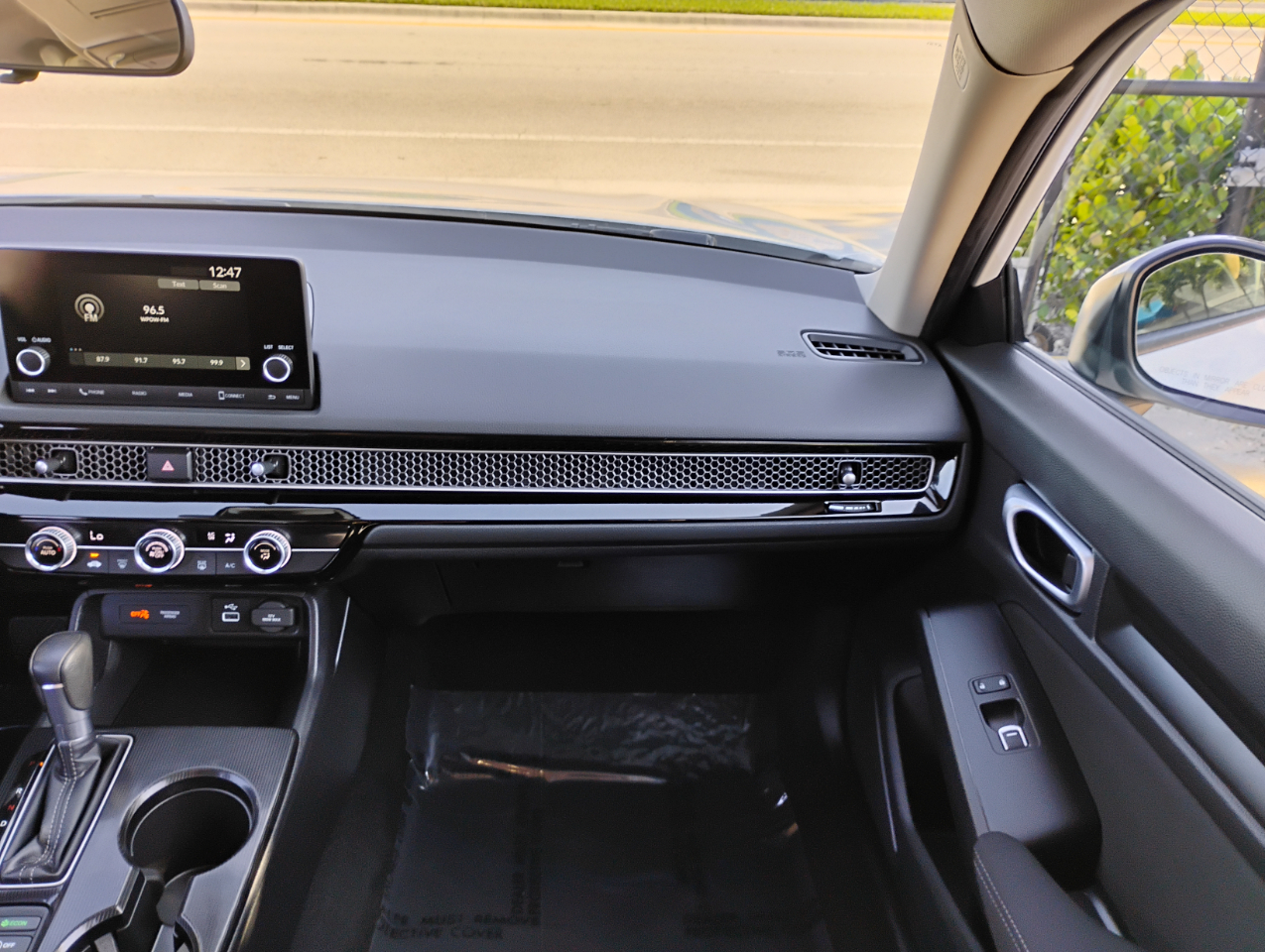 Honda Civic LX Sedan CVT 2024