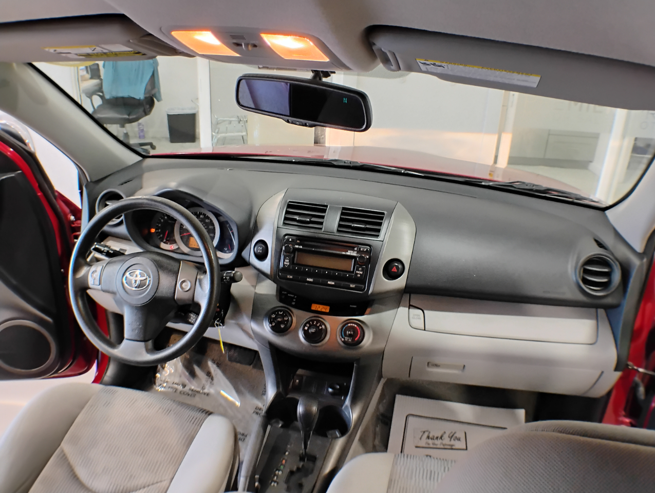 Toyota RAV4 Base V6 4WD 2012