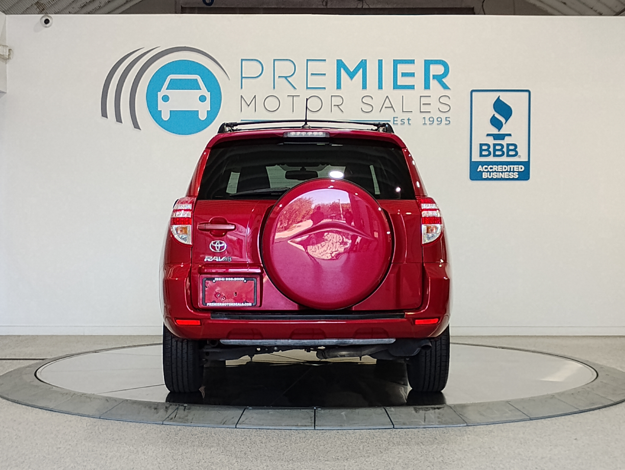 Toyota RAV4 Base V6 4WD 2012