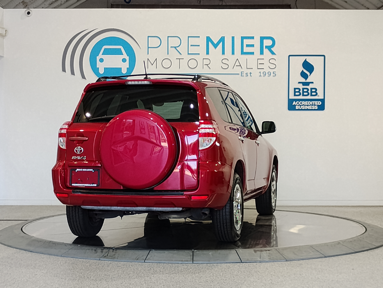 Toyota RAV4 Base V6 4WD 2012