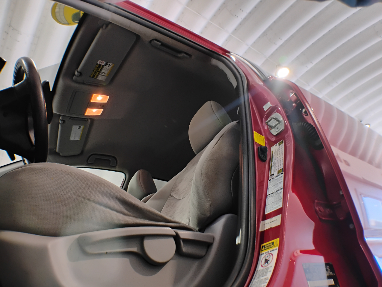 Toyota RAV4 Base V6 4WD 2012