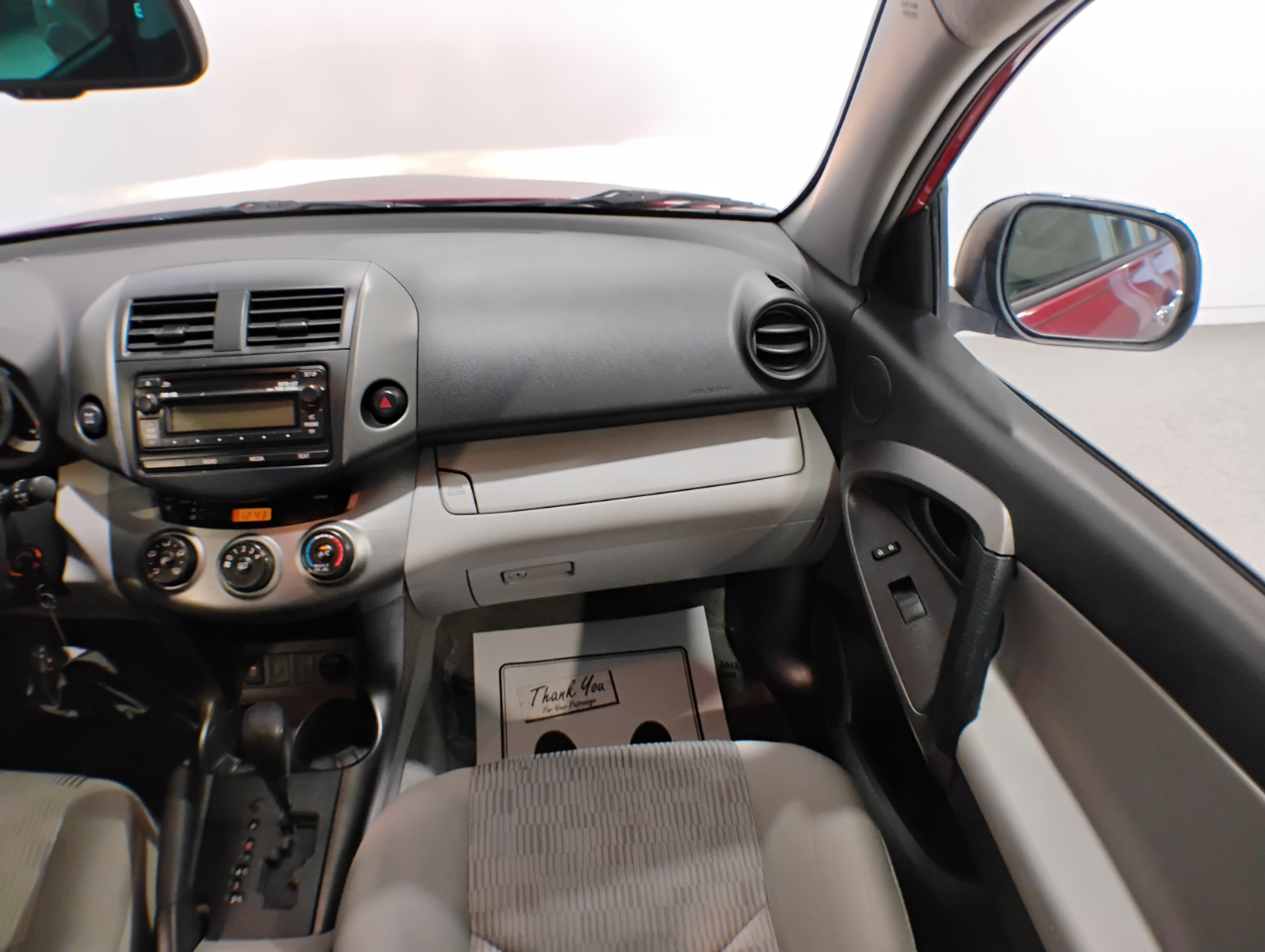 Toyota RAV4 Base V6 4WD 2012