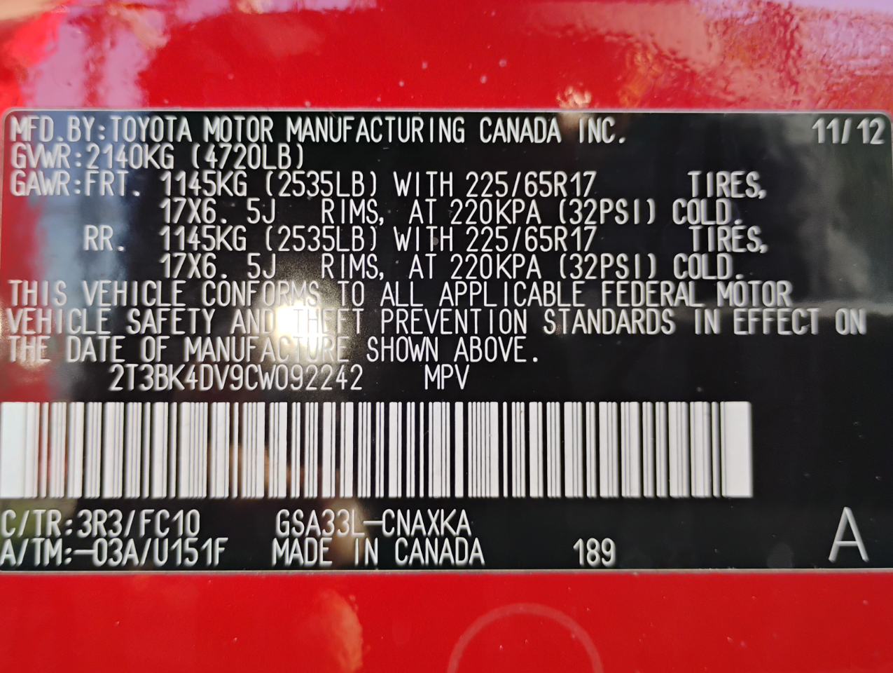 Toyota RAV4 Base V6 4WD 2012