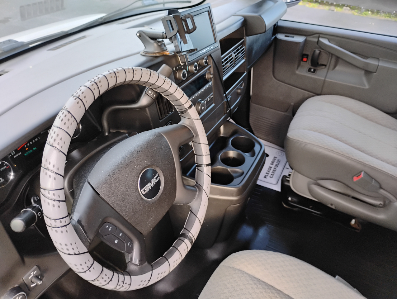 GMC Savana G2500 Cargo 2016