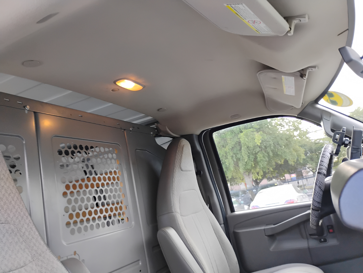 GMC Savana G2500 Cargo 2016