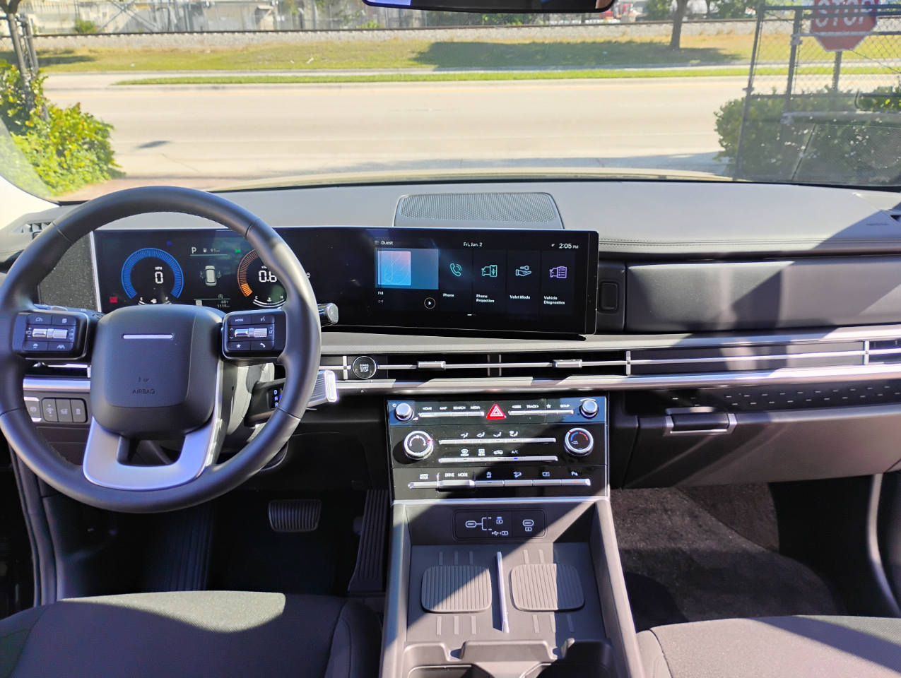 Hyundai Santa Fe SE 2024