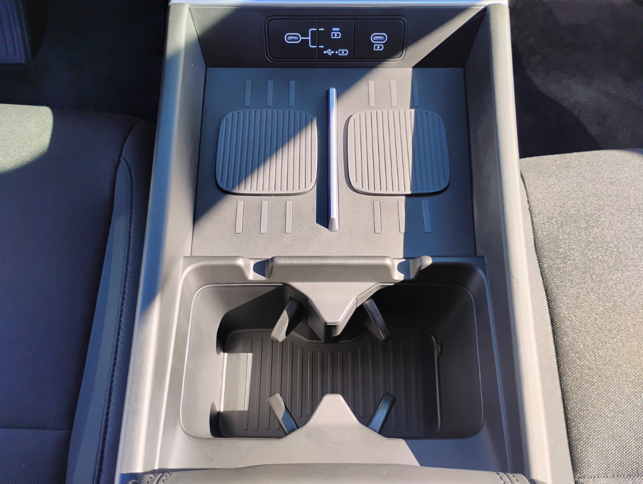 Hyundai Santa Fe SE 2024