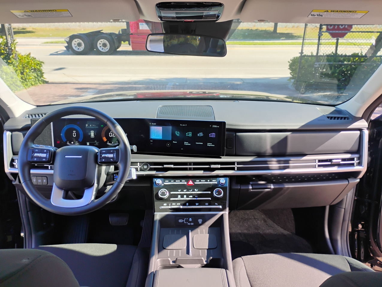 Hyundai Santa Fe SE 2024