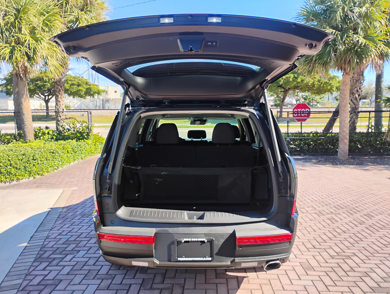 Hyundai Santa Fe SE 2024