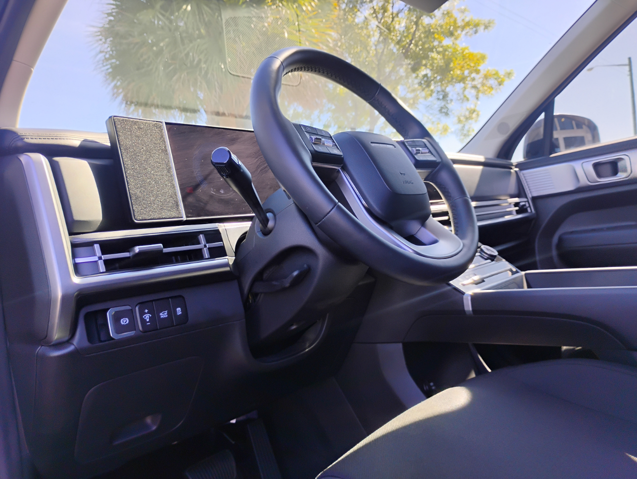 Hyundai Santa Fe SE 2024