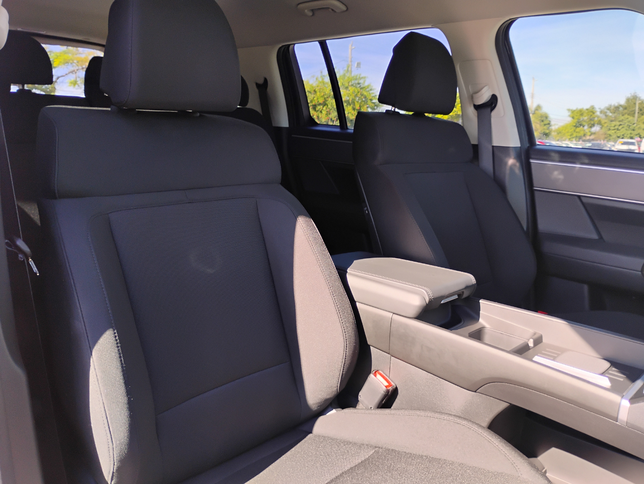 Hyundai Santa Fe SE 2024