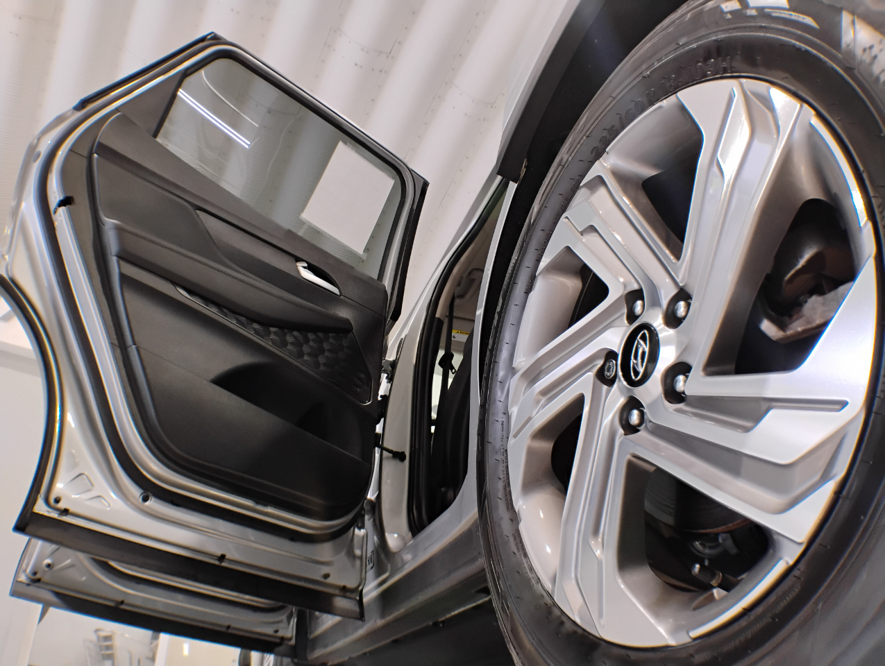 Hyundai Santa Fe SE 2023