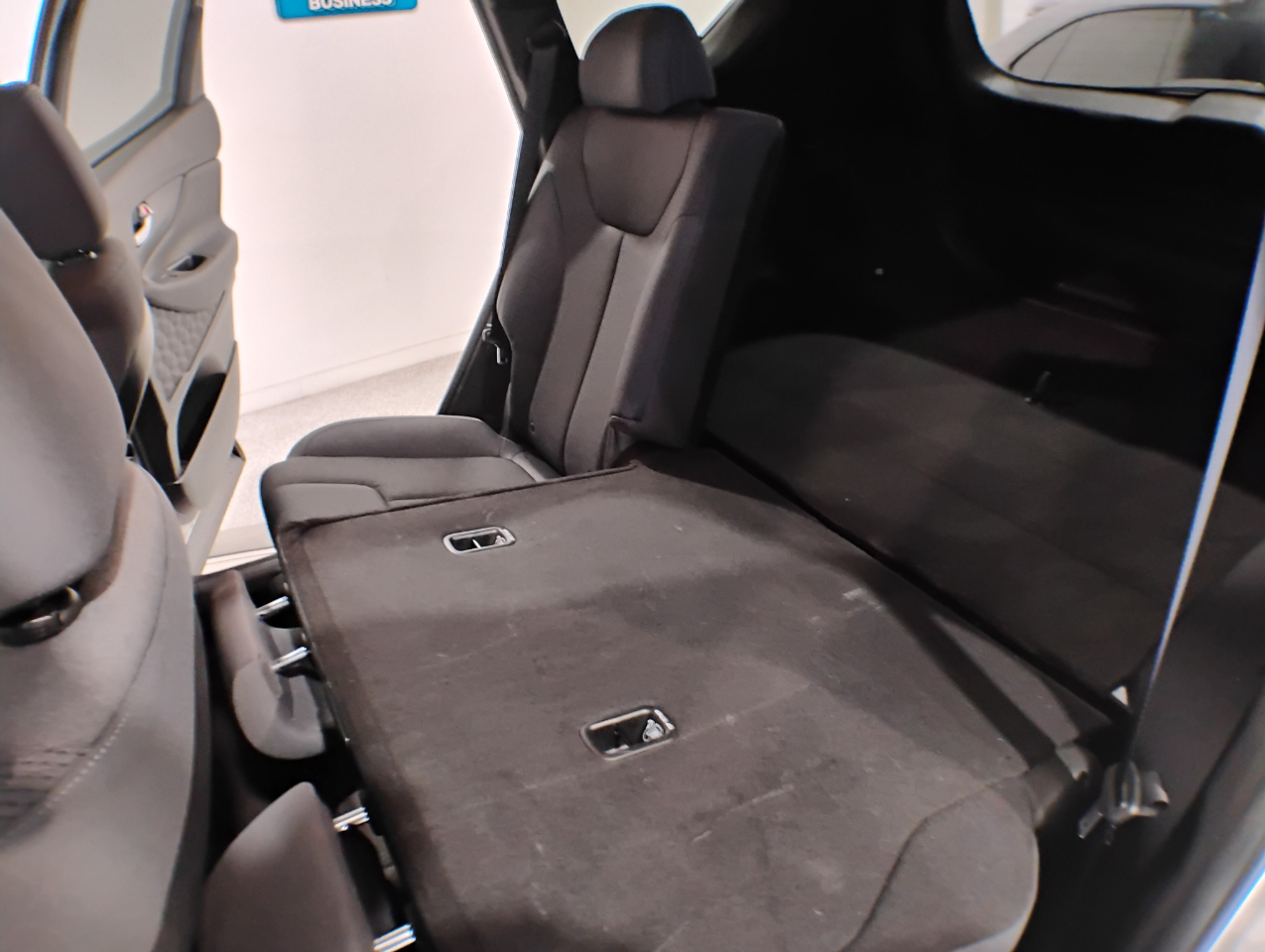 Hyundai Santa Fe SE 2023