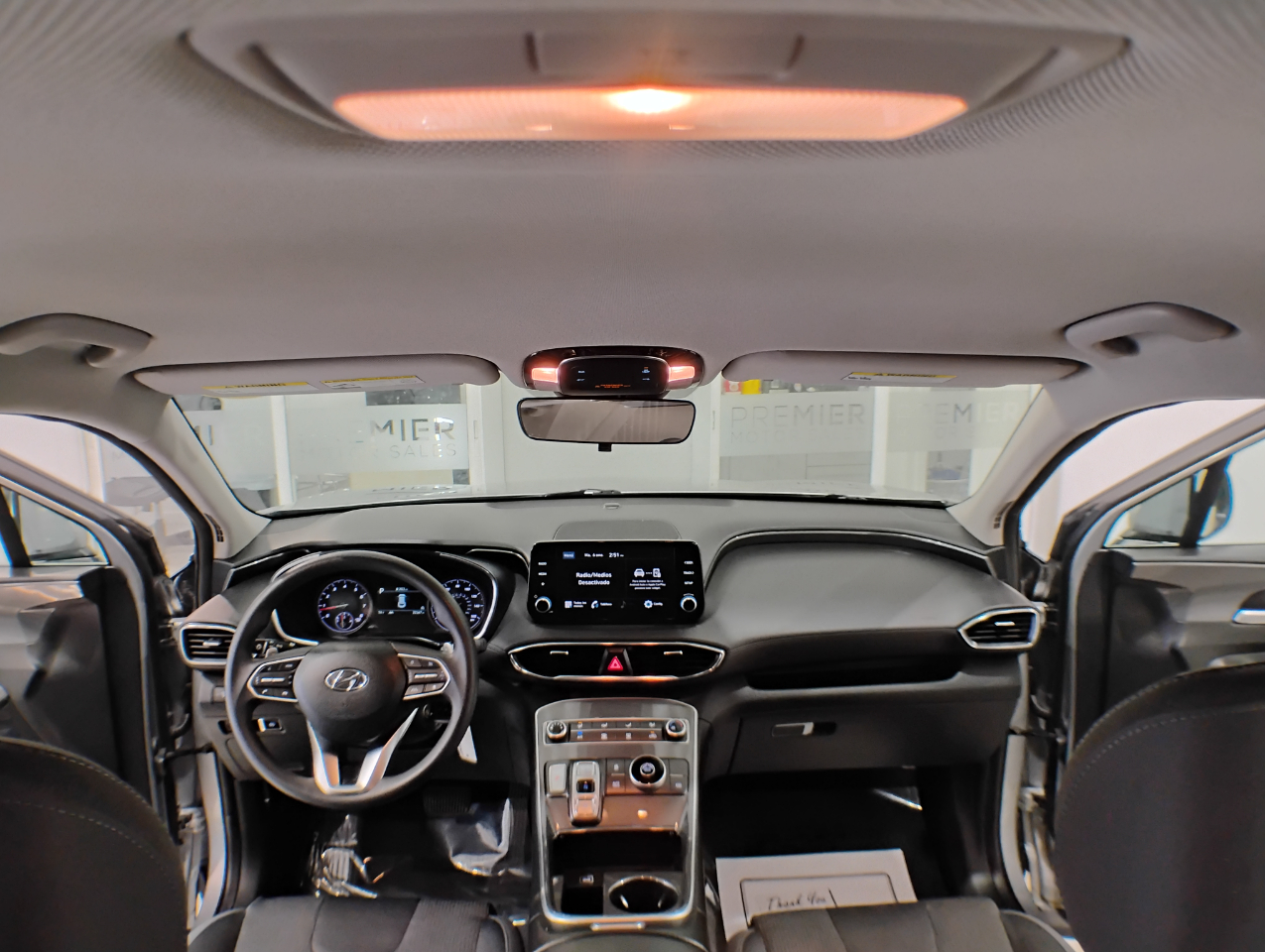 Hyundai Santa Fe SE 2023