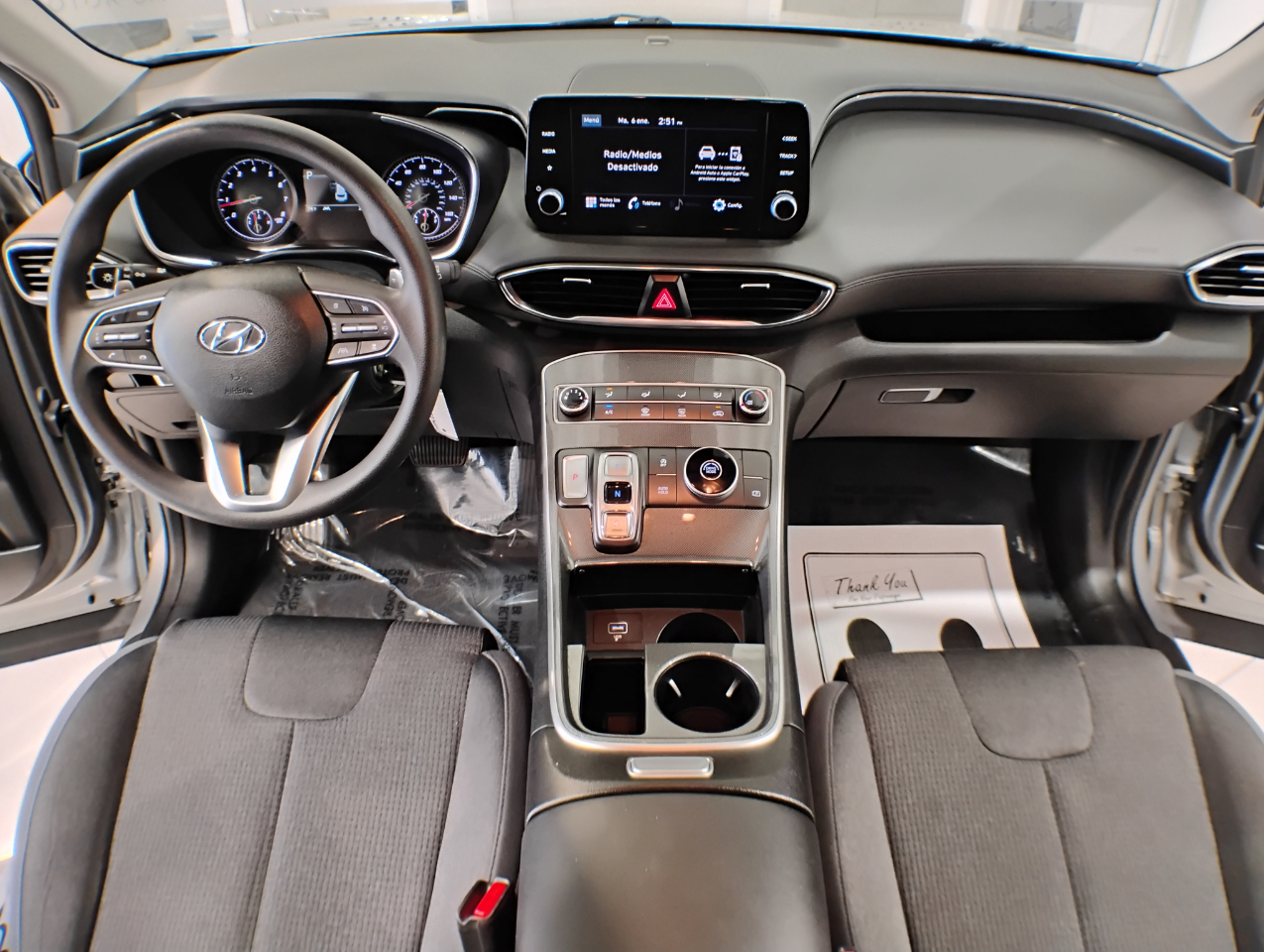 Hyundai Santa Fe SE 2023