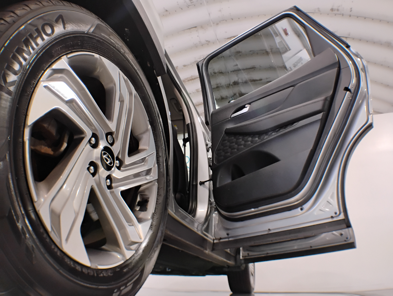 Hyundai Santa Fe SE 2023