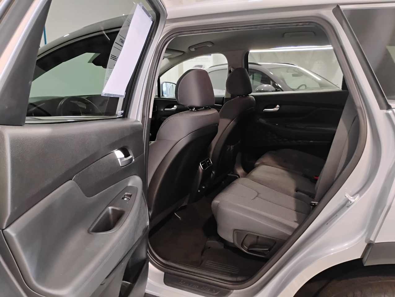 Hyundai Santa Fe SE 2023