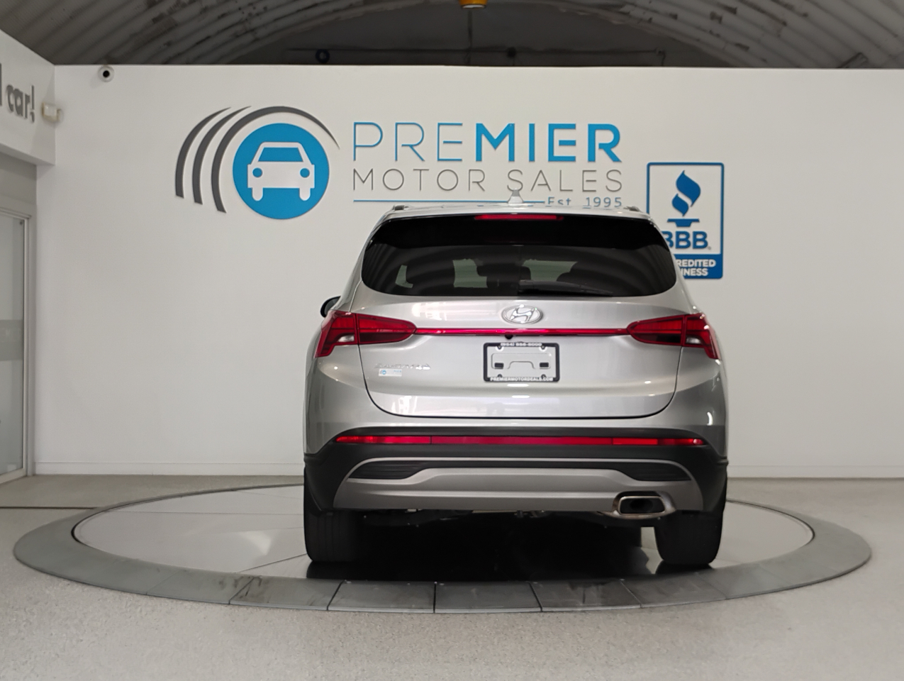 Hyundai Santa Fe SE 2023