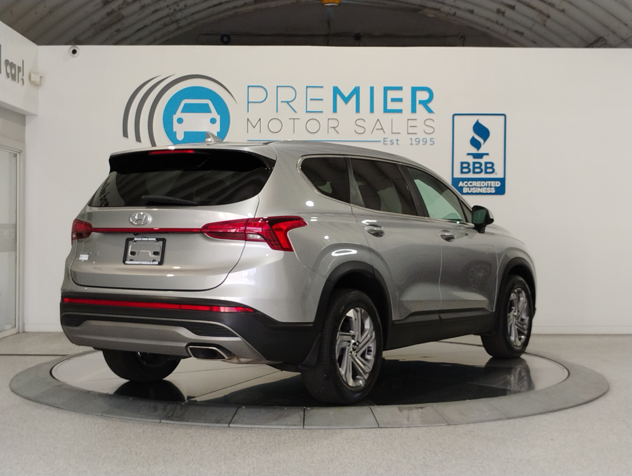 Hyundai Santa Fe SE 2023