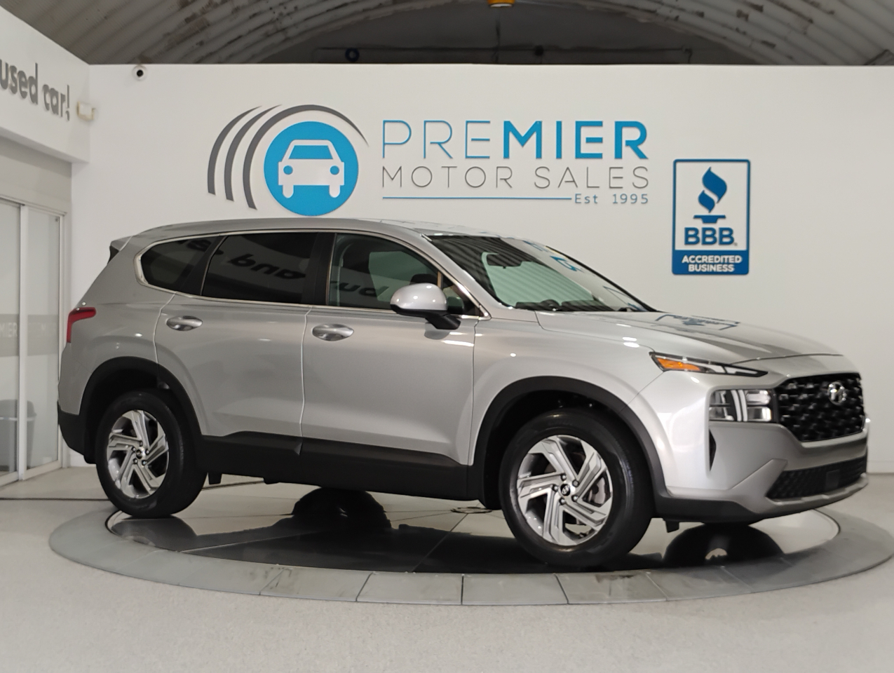 Hyundai Santa Fe SE 2023