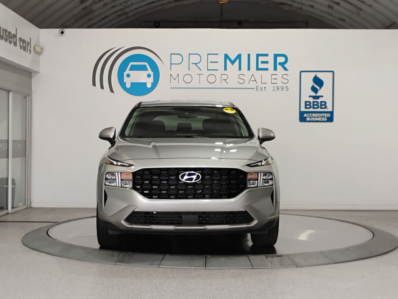 Hyundai Santa Fe SE 2023