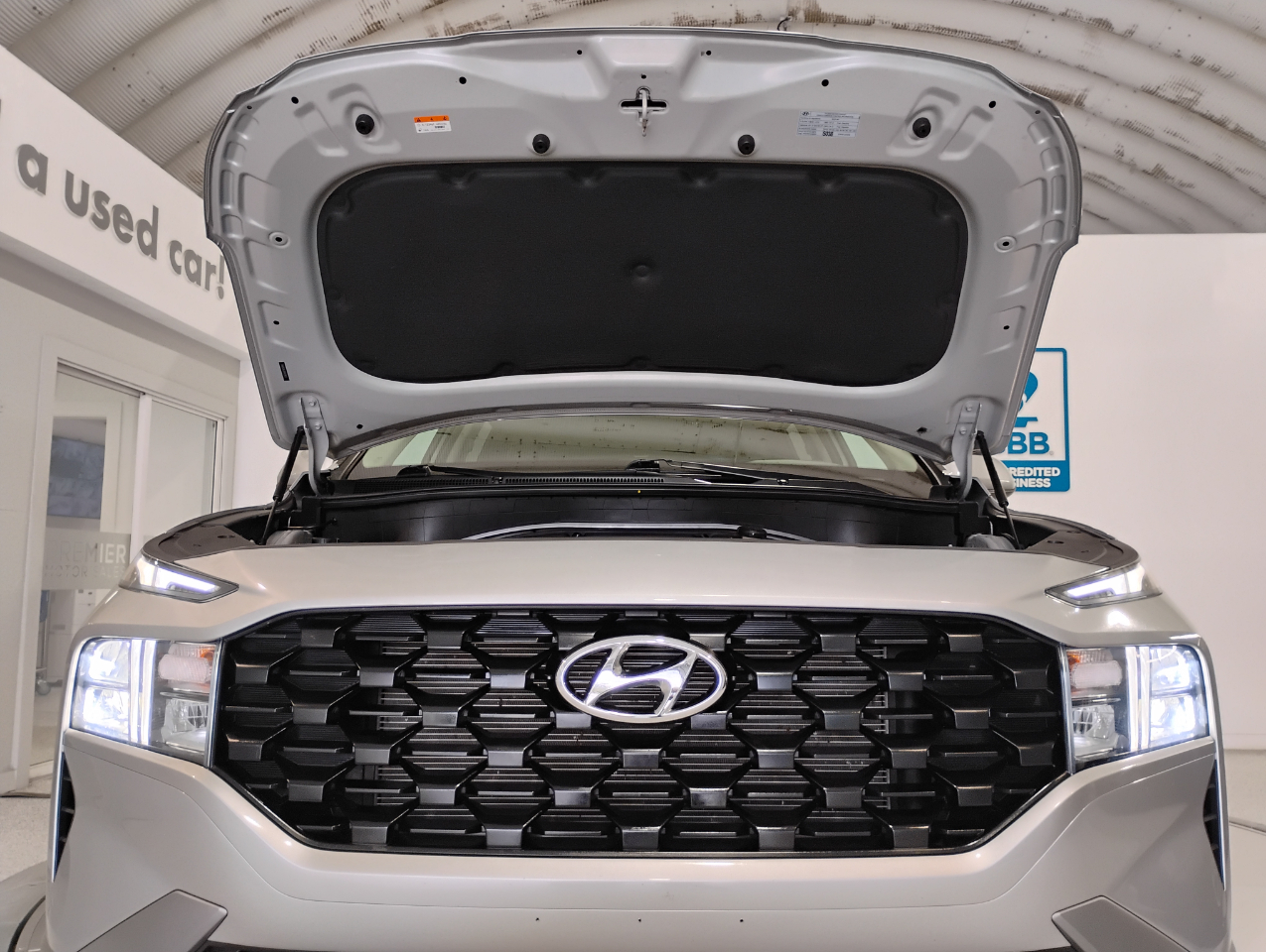 Hyundai Santa Fe SE 2023