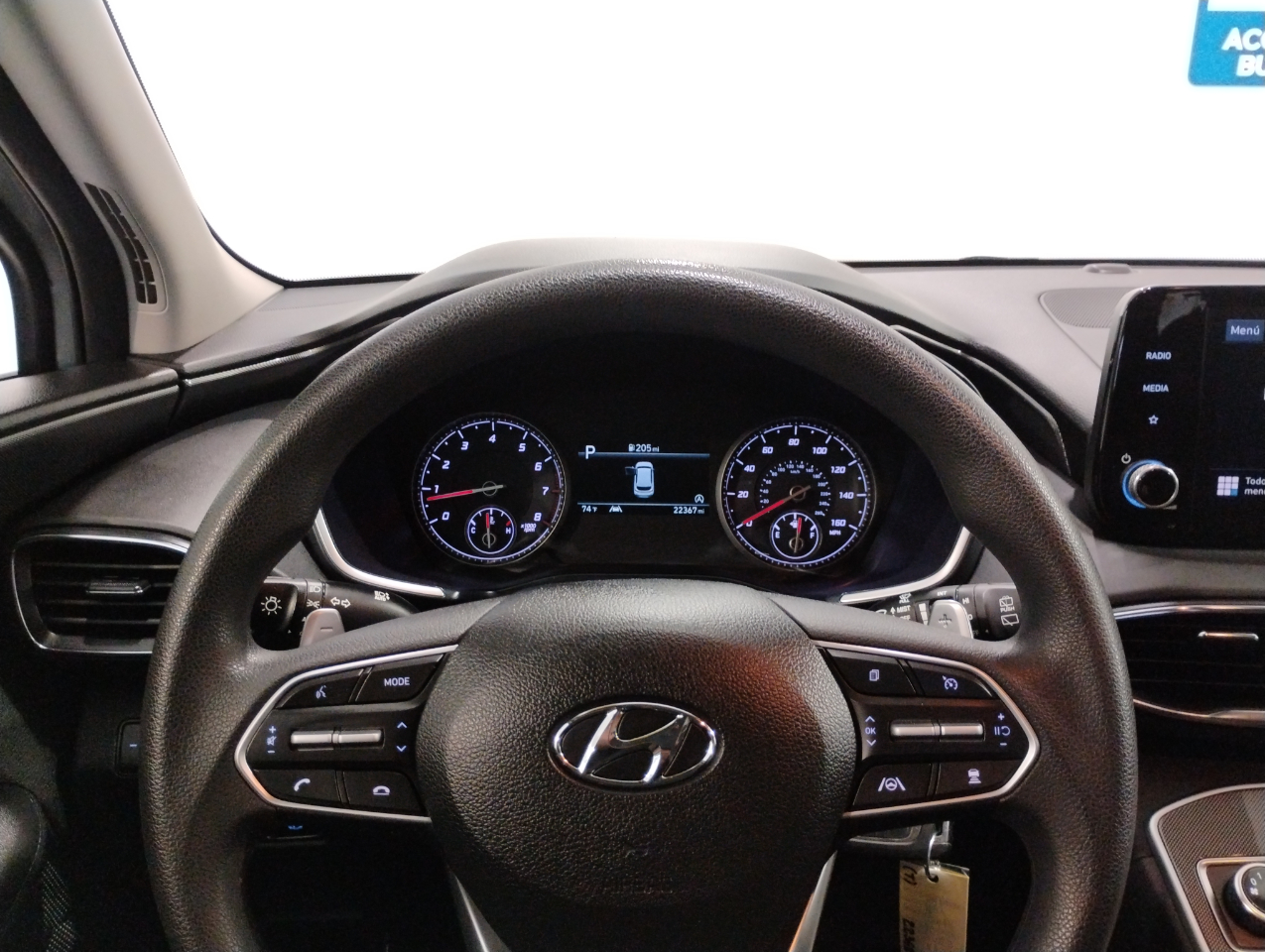 Hyundai Santa Fe SE 2023