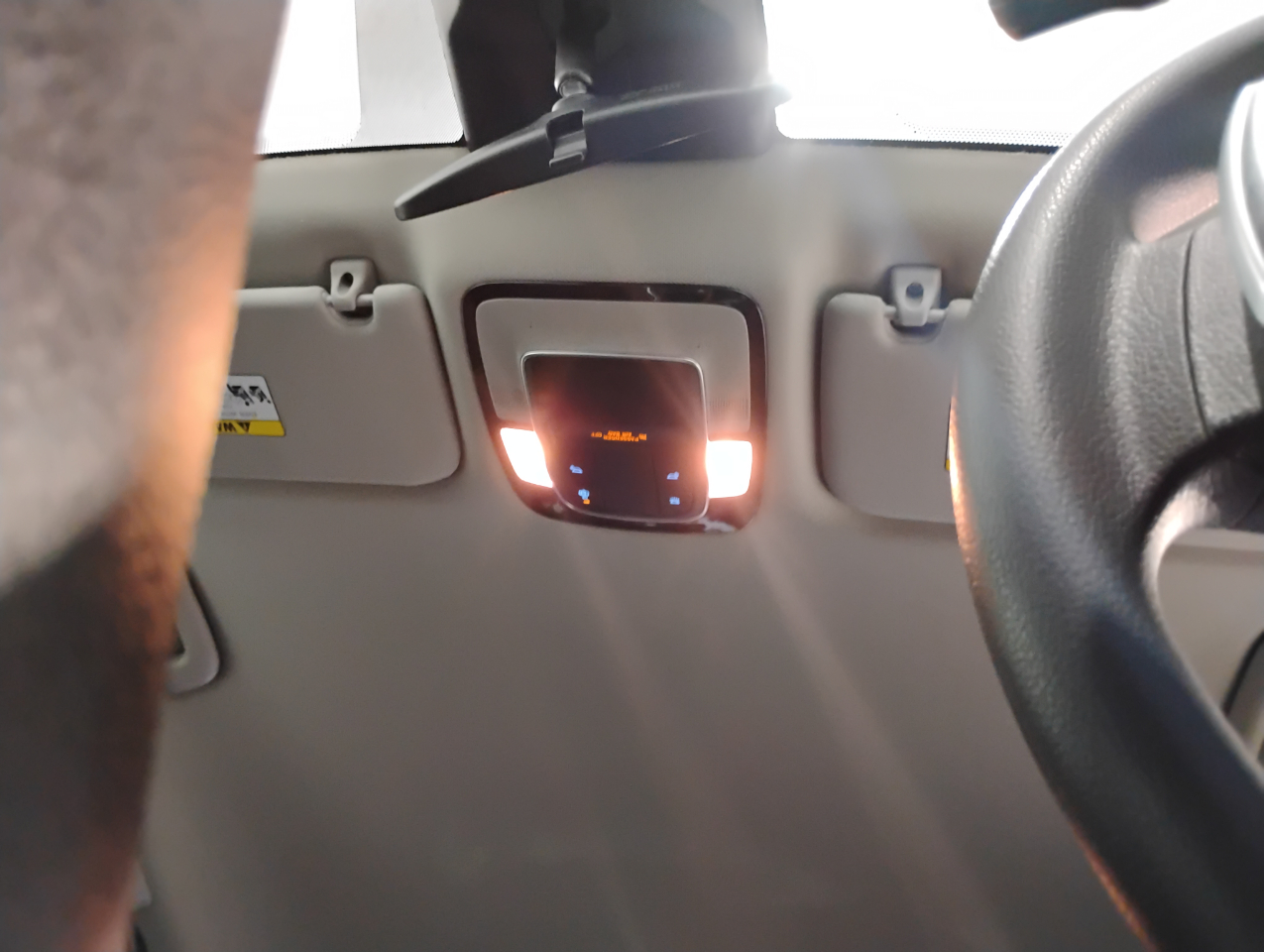 Hyundai Santa Fe SE 2023