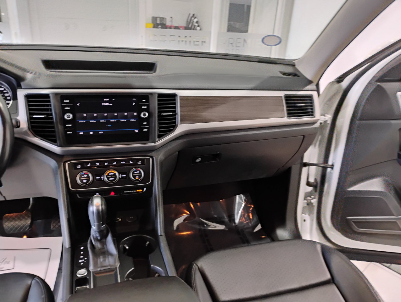 Volkswagen Atlas V6 SE w/Technology 2018