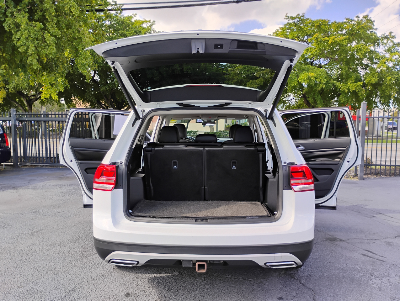 Volkswagen Atlas V6 SE w/Technology 2018