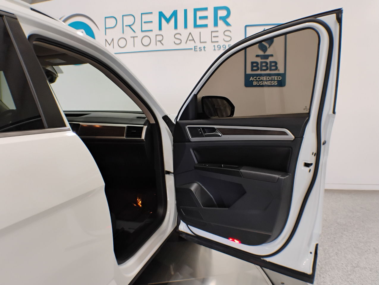 Volkswagen Atlas V6 SE w/Technology 2018