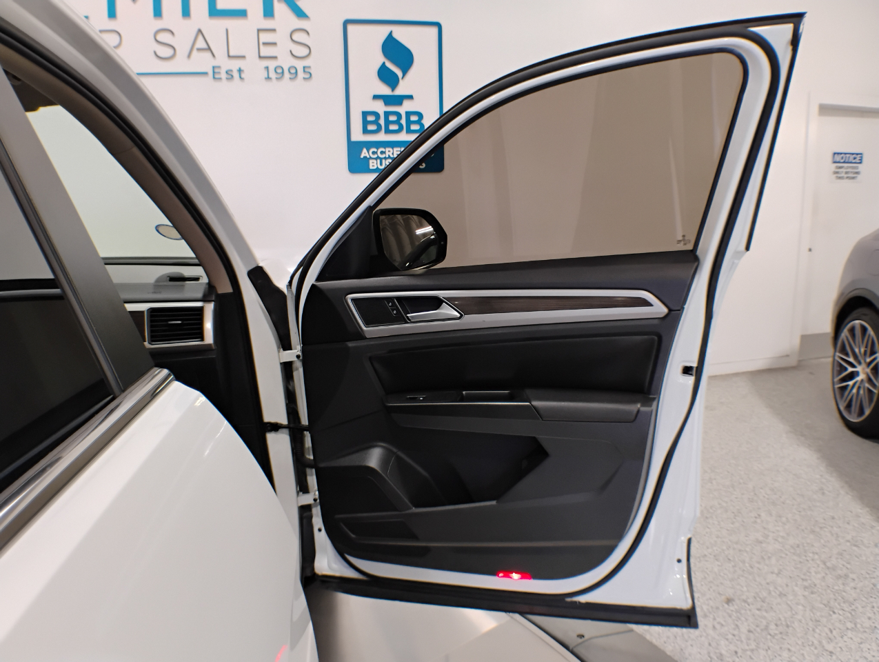 Volkswagen Atlas V6 SE w/Technology 2018