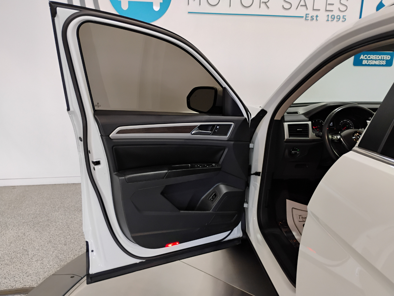 Volkswagen Atlas V6 SE w/Technology 2018