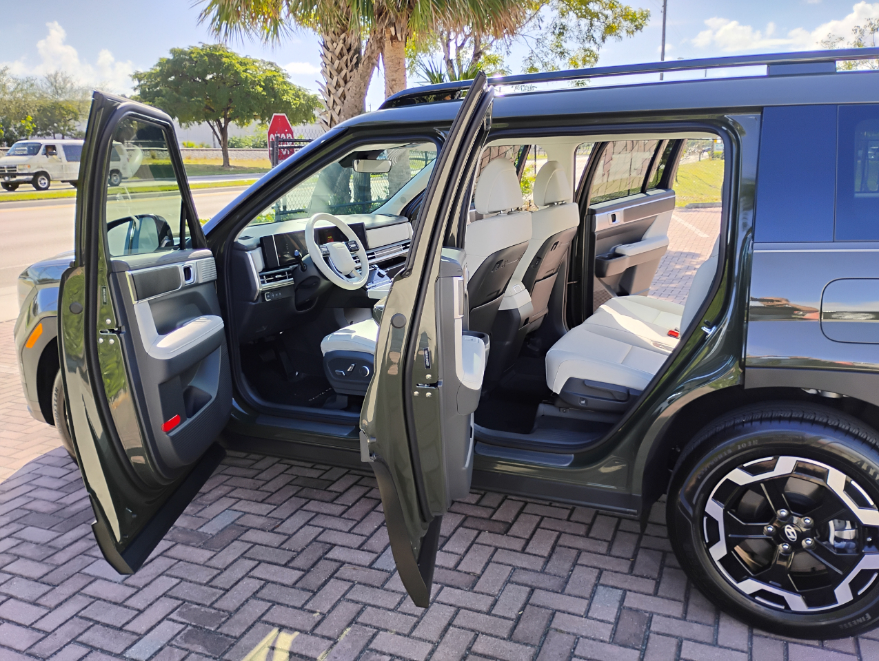 Hyundai Santa Fe SEL 2024