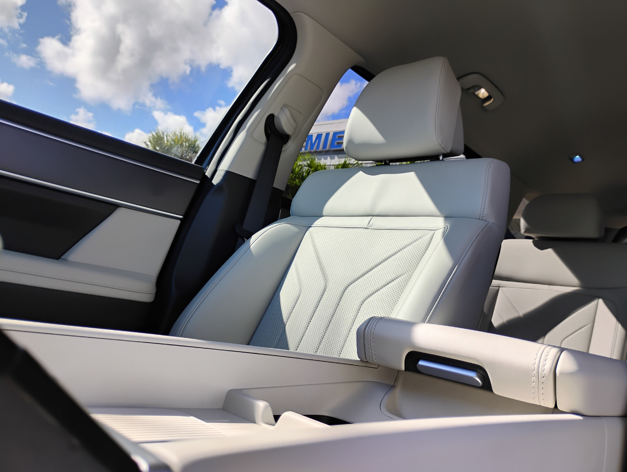 Hyundai Santa Fe SEL 2024