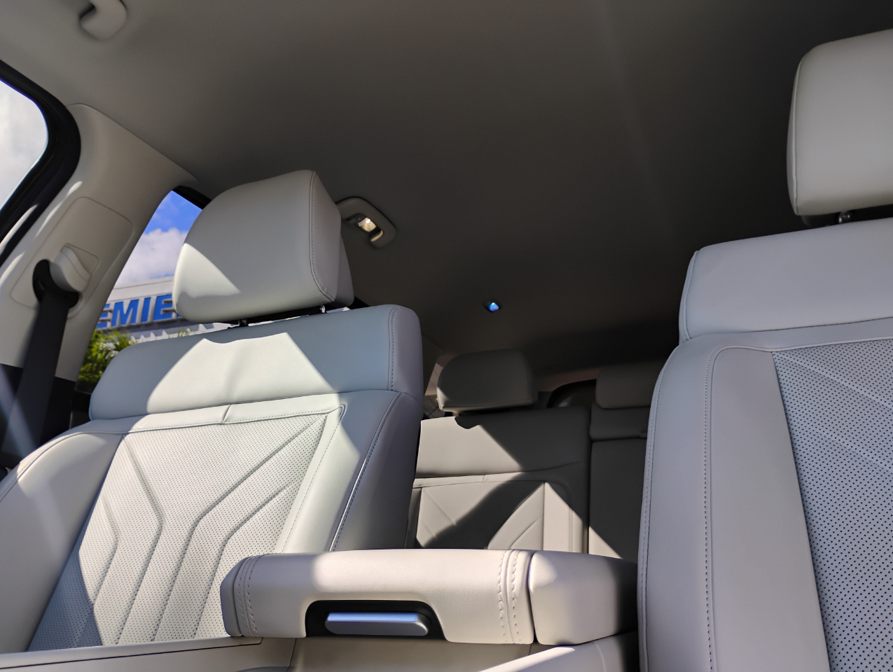 Hyundai Santa Fe SEL 2024