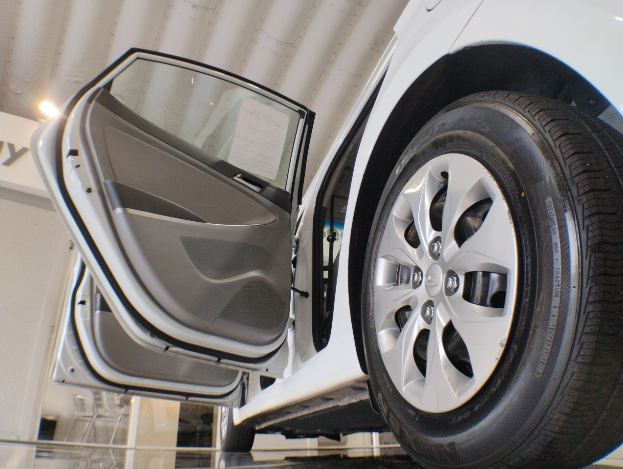 Hyundai Accent SE 4-Door 6A 2016