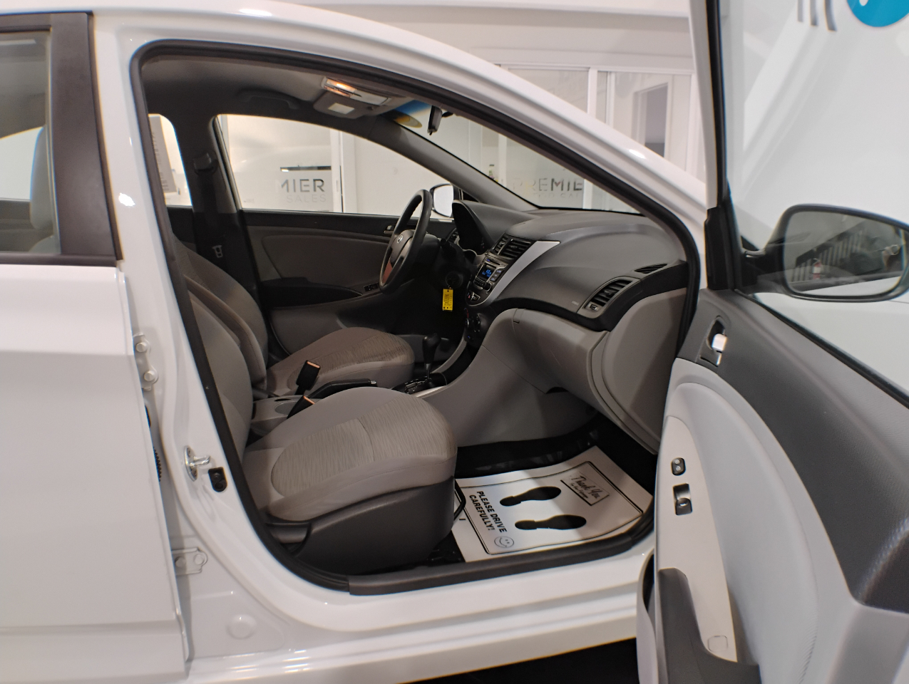 Hyundai Accent SE 4-Door 6A 2016