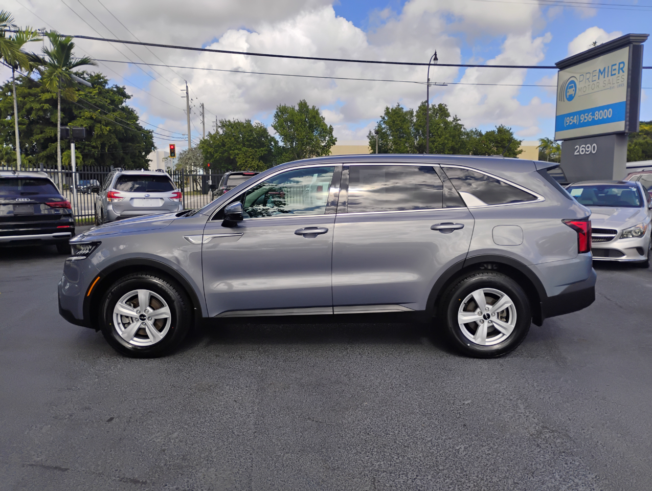 Kia Sorento LX 2WD 2023