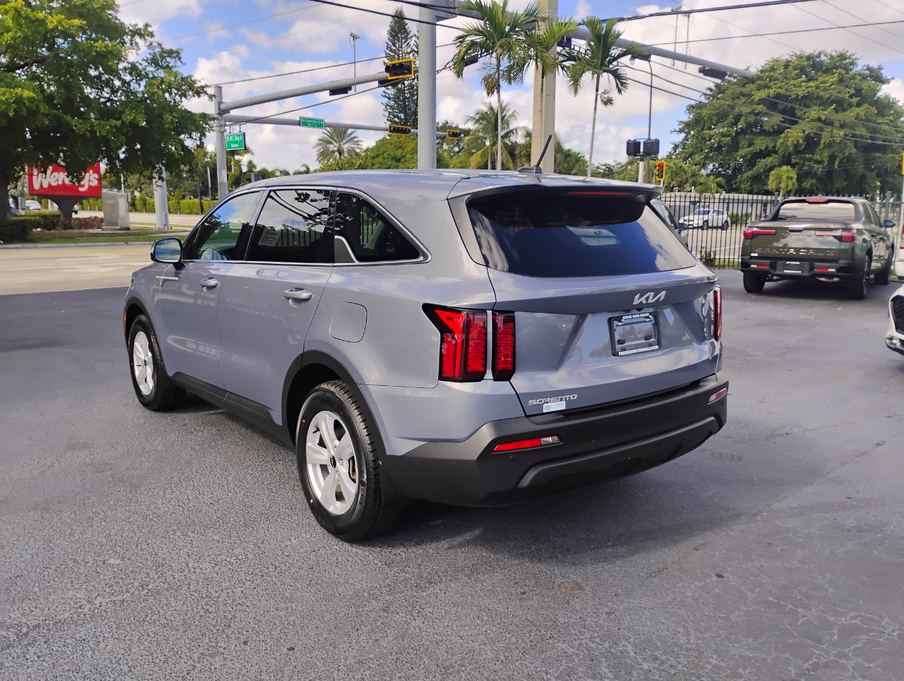 Kia Sorento LX 2WD 2023
