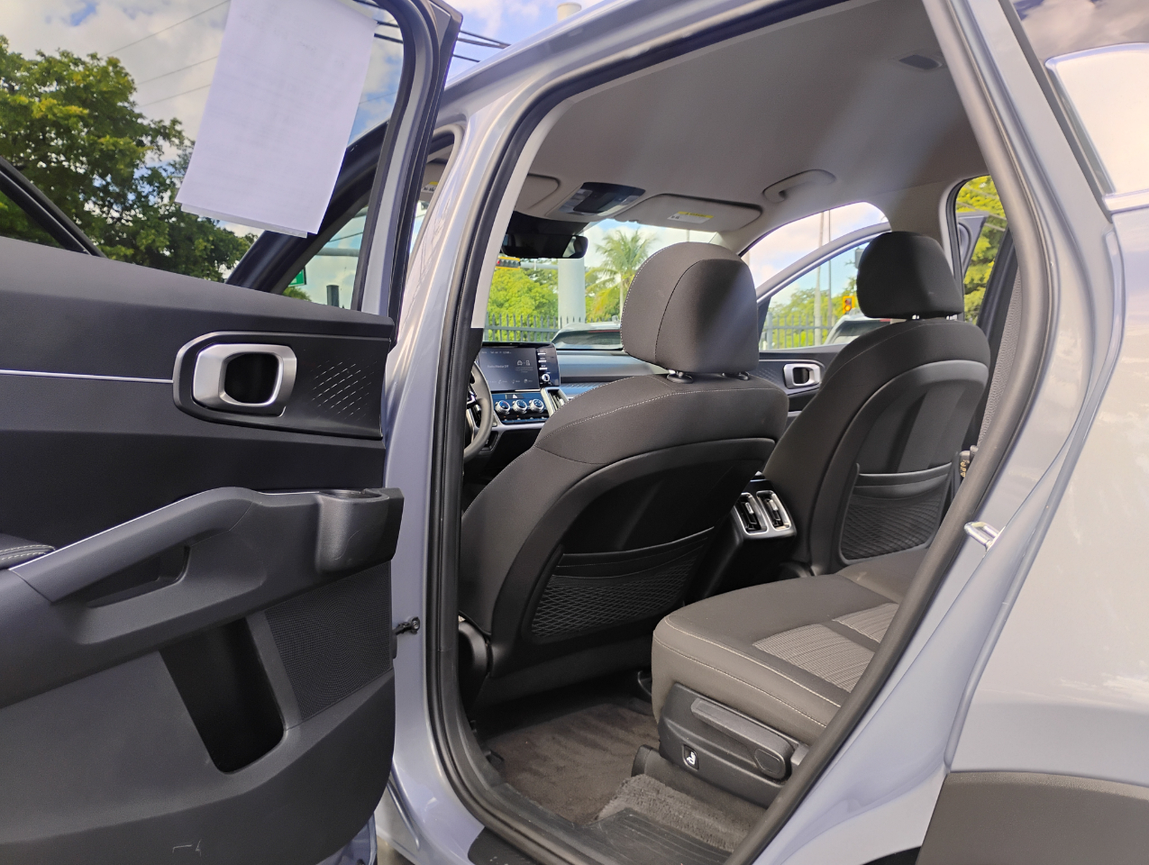 Kia Sorento LX 2WD 2023