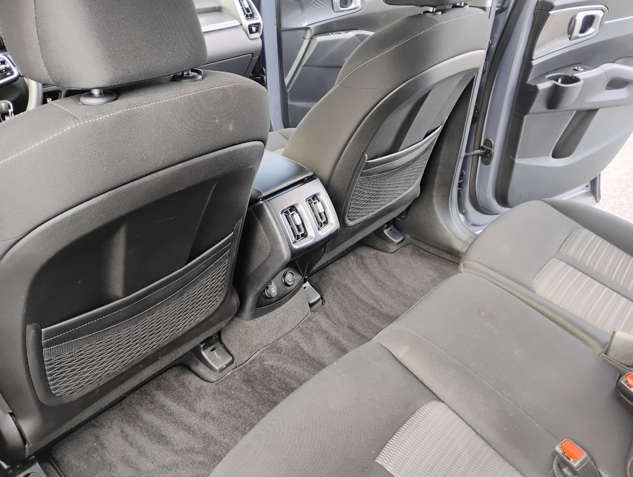 Kia Sorento LX 2WD 2023