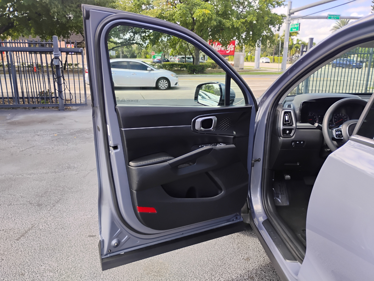 Kia Sorento LX 2WD 2023