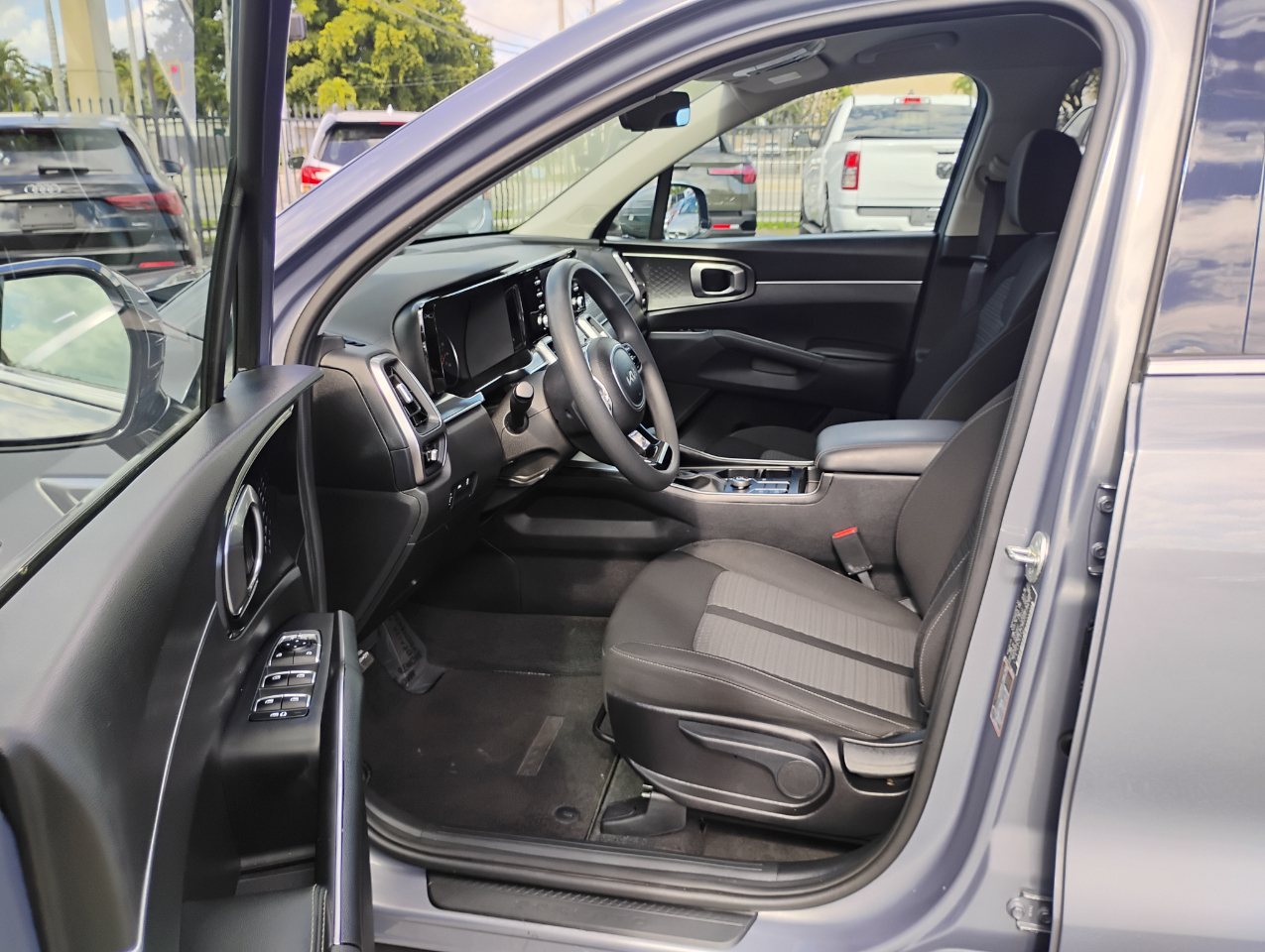 Kia Sorento LX 2WD 2023