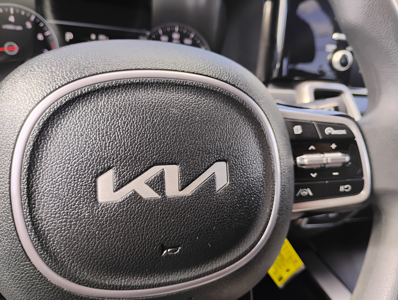 Kia Sorento LX 2WD 2023